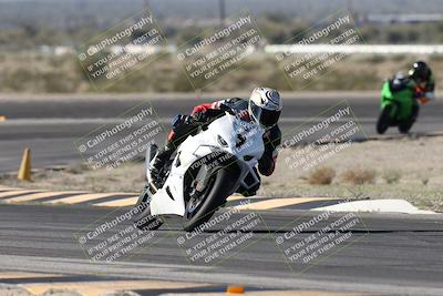 media/Jan-15-2026-Racers Edge (Thu) [[dfebeb70ab]]/3-B Group/Session 2 (Turn 11)/